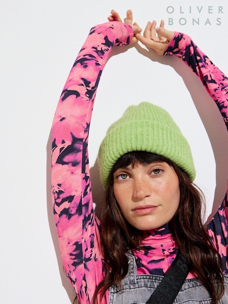 Oliver Bonas Green Apple Knitted Beanie Hat (AM4693) | €13