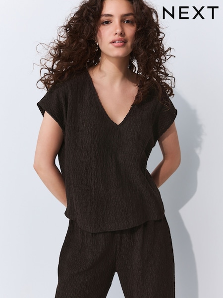Chocolate Brown Textured Short Sleeve V-Neck T-Shirt (AM5060) | AZN 45