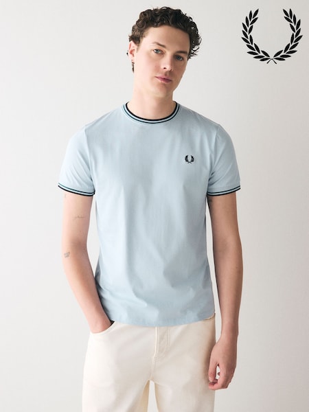 Fred Perry Twin Tipped Logo T-Shirt (AM5762) | €73