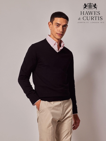 Hawes & Curtis V-neck Merino Black Jumper (AM5818) | ‏297‏₪