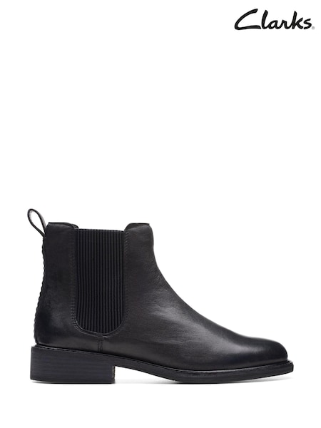 Clarks Leather Cologne Arlo2 Boots (AM6262) | € 87