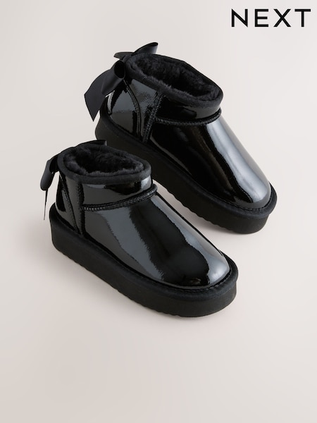 Black Patent Mini Warm Lined Pull on Boots (AM8631) | €36 - €47