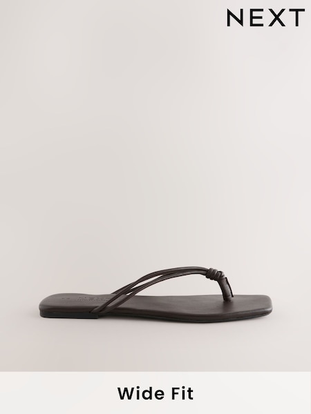 Chocolate Brown Leather Standard/Wide Fit Forever Comfort® Square Toe Knotted Toe Thong (AM9214) | AED84