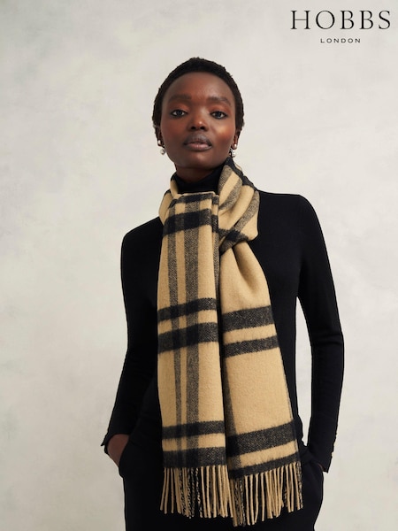 Hobbs Brown Ruth Wool Winter Scarf (AM9995) | €95