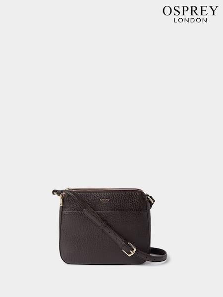 Castanho - OSPREY LONDON Nappa Leather Buckley Cross-Body Bag (AN1580) | R$ 1.430