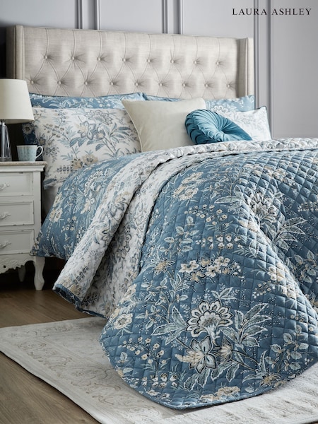 Laura Ashley Dusky Seaspray Marlbrook Quilted Bedspread (AN2076) | €152