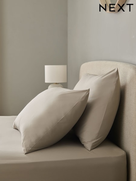 Set of 2 Non Iron Simply Soft Pillowcases (AN2261) | €4