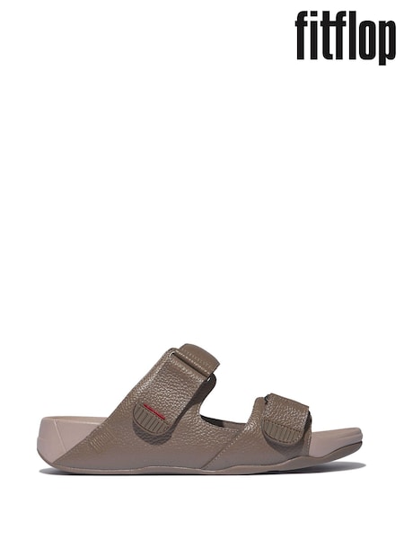 FitFlop Brown Gogh Moc Sandals In Leather (AN4024) | R$ 890