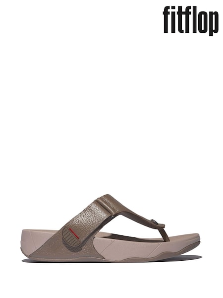FitFlop Trakk II Brown Sandals (AN4025) | R$ 840
