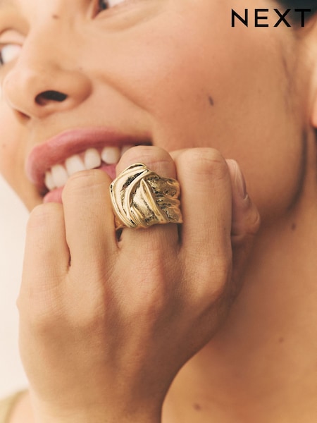 Zlata - Chunky Statement Ring (AN4113) | € 11