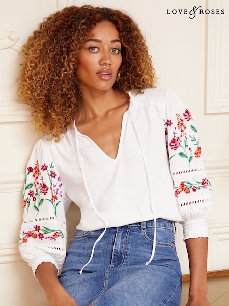 Love & Roses V-neck Embroidered Sleeve Jersey Top (AN8526) | €54