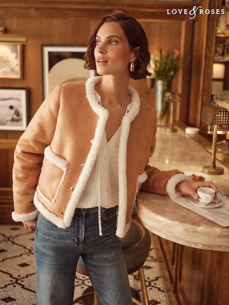 Love & Roses Collarless Shearling Jacket (AN8545) | 427 LEI