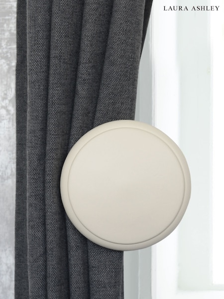 Laura Ashley Natural 1 Pair of Wood Curtain Holdbacks (AP0130) | €27