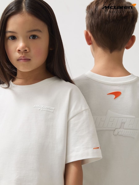 Alb - Tricou cu logo supradimensionat Reiss Nakata McLaren F1 Team Unisex Fit (AP0301) | 231 LEI