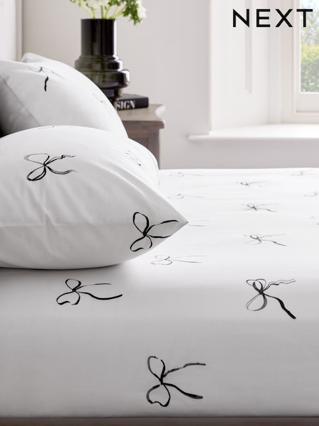 Bow Fitted Sheet and Pillowcase Set (AP0551) | R$ 135 - R$ 295