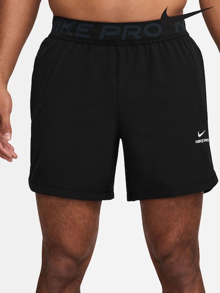 Nike Black Pro Training 6 inch Dri-FIT Shorts (AP2175) | €60