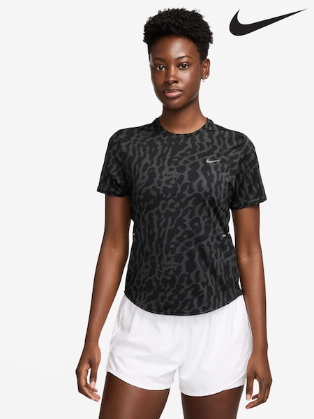 Nike Black Swift Dri-FIT Short Sleeve Running Top (AP2302) | €60