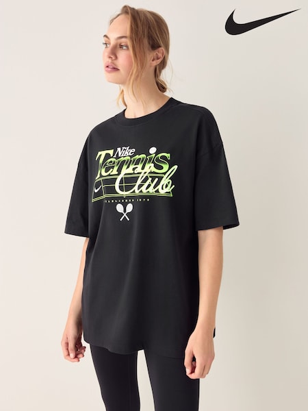 Negro - Nike Sportswear Oversized Graphic T-Shirt (AP2420) | 54 €