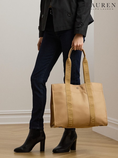 Lauren Ralph Lauren Stevie Nylon Logo Handle Tote Bag (AP2452) | €175