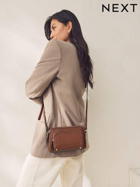 Tan Brown Double Zip Cross Body Bag (AP2516) | €39