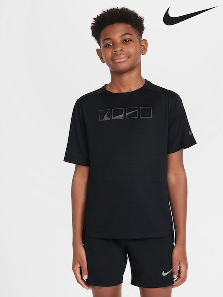 Nike Black Multi Tech Dri-FIT T-Shirt (AP3427) | €40