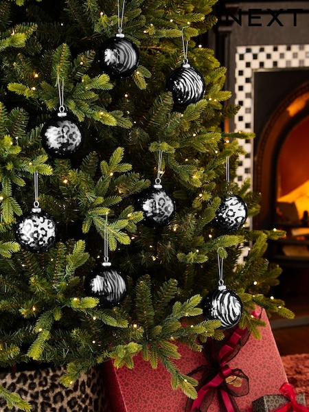 8 Pack Animal Print Shatterproof Christmas Baubles (AP5118) | €16