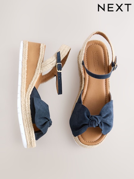 Navy Standard Fit Forever Comfort® Suede Bow Espadrilles Platform Wedges (AP7114) | R$ 420