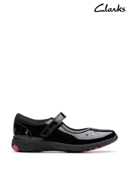 Clarks Black Patent Extra Wide Fit (H) Younger Girls Relda Wish Mary Jane Shoes (AP7326) | €61 - €66