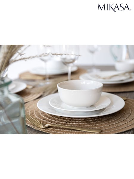 Mikasa 12 Piece White Alexis Porcelain Dinner Set (AP7564) | €103