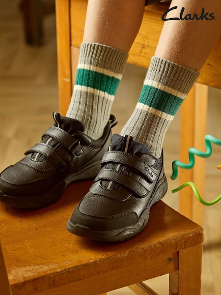 Clarks Boys Feather Shine Trainers (AP7791) | 39 € - 42 €