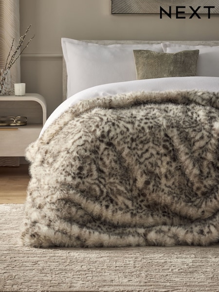 Grey Snow Leopard Print Faux Fur Throw (AP8047) | €61 - €105