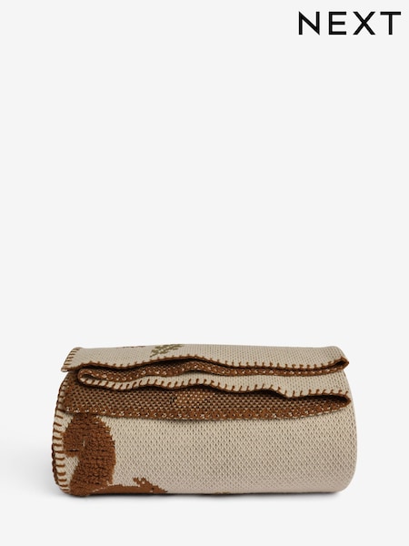 Natural Knitted Squirrel Throw (AP8048) | €52 - €63