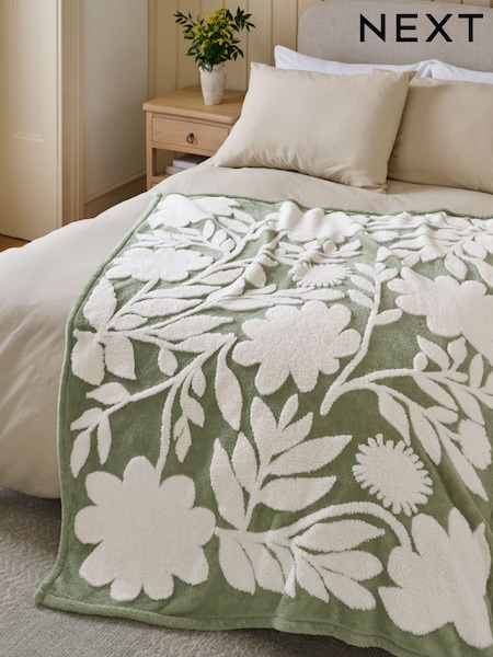 Sage Green Sage Floral Fleece Throw (AP8051) | €30