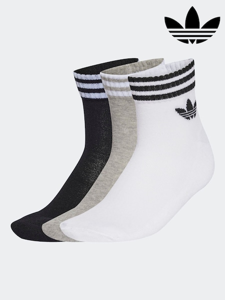 adidas Originals White Ecru Ankle Socks 3 Pack (AP9936) | €16