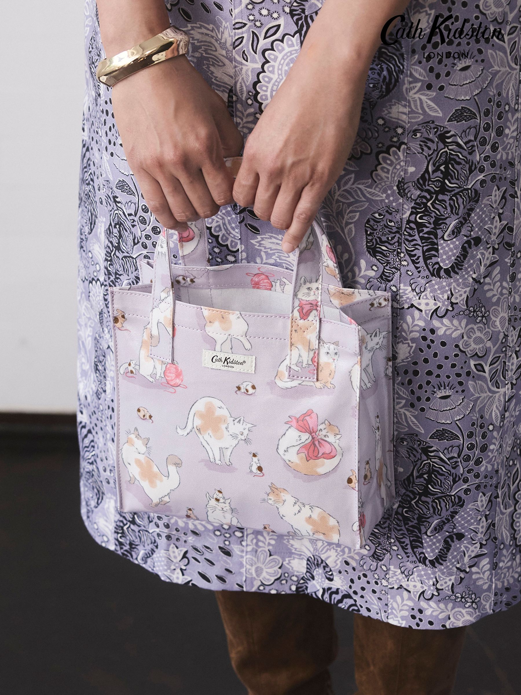 Cath Kidston キャビンバッグ　スモールアネモネ　 グレー Cath Kidston Bags | Cath Kidston Handbags For Women | Next
