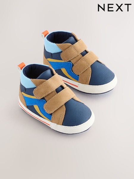 Blue Baby Touch Fastening Trainers (0-2mths) (AR2218) | € 12