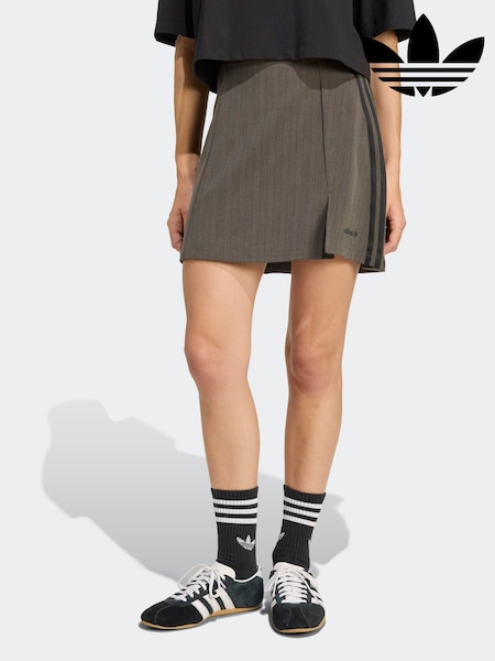 adidas Originals Green Tailored 3-Stripes Skirt (AR2636) | R$ 545