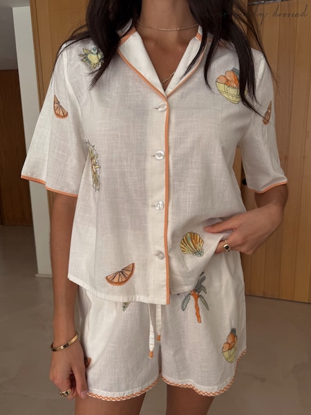 Never Fully Dressed Embroidery Shorts Set (AR3637) | R$ 545