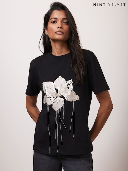Mint Velvet Black 100% Cotton Metallic Flower Print T-Shirt (AR4620) | €58