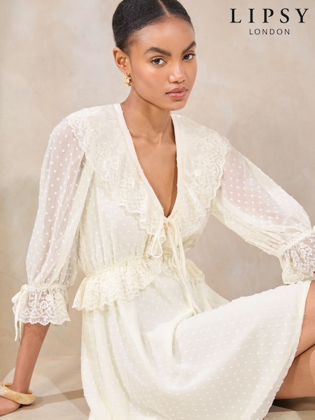 Lipsy Mini Lace Mix Ruffle V-Neck Dress (AR6900) | 101 €