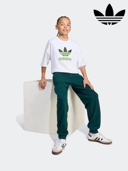adidas Originals White Oversize Trefoil T-Shirt (AR8049) | €18.50