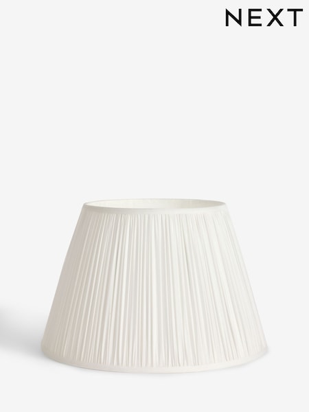 Ivory White Pleated Lamp Shade (AR8407) | 88 QAR - 318 QAR