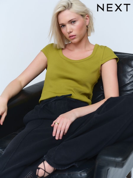 Olive Green Premium Ribbed Scoop Top (AR8746) | €20.50