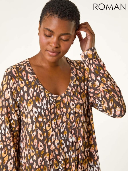 Roman Animal Print V-Neck Stretch Jersey Top (AR9925) | ‏201‏₪