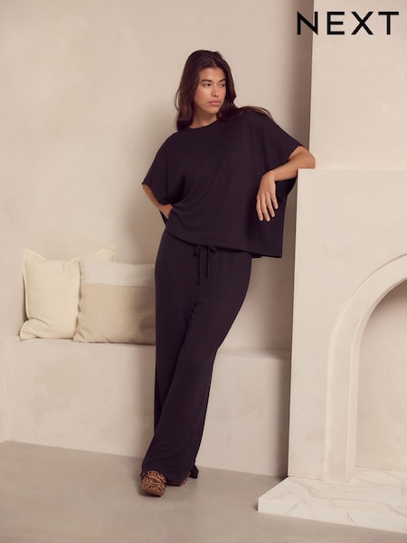 Black Knitted Short Sleeve Lounge Set (AT1046) | AED151