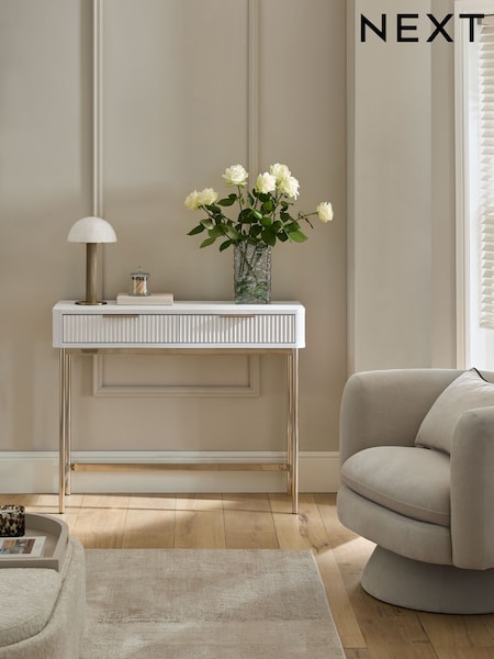 White Emilie Ribbed Console Table (AT1938) | €365