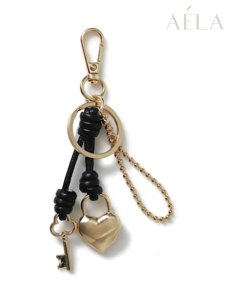 Aela Black Heart Padlock And Key Bag Charm (AT2194) | €20