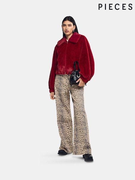 PIECES Burgundy Faux Fur Teddy Bomber Jacket (AT2341) | 161 QAR