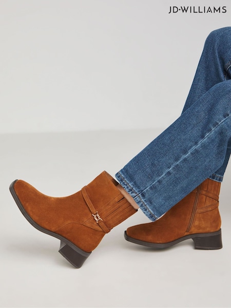JD Williams Natural Suede Square Toe Boots With Concealed Gusset In Wide Fit (AT3830) | €44