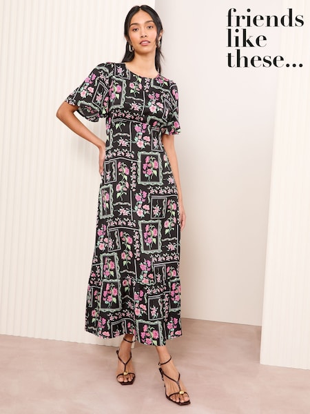 Friends Like These Black Petite Satin Angel Sleeve Empire Midi Dress (AT4630) | €65